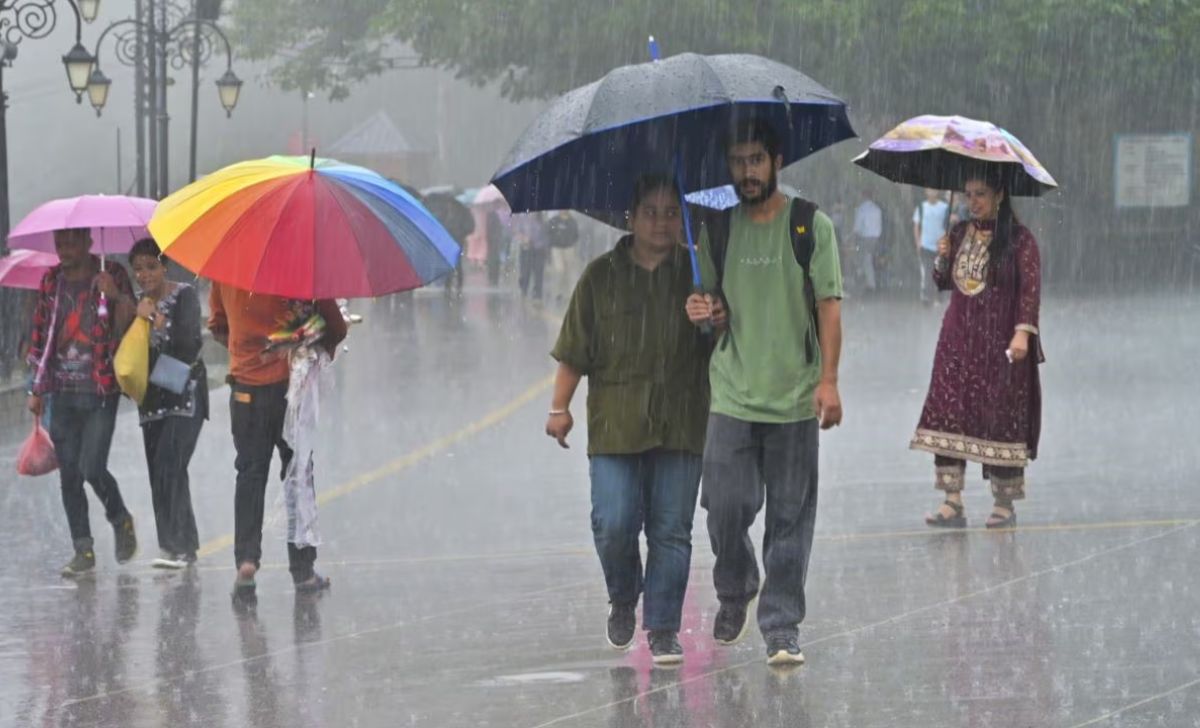 মণিপুর আবহাওয়া: ইম্ফল মনে হচ্ছে বৃষ্টি হতে পারে